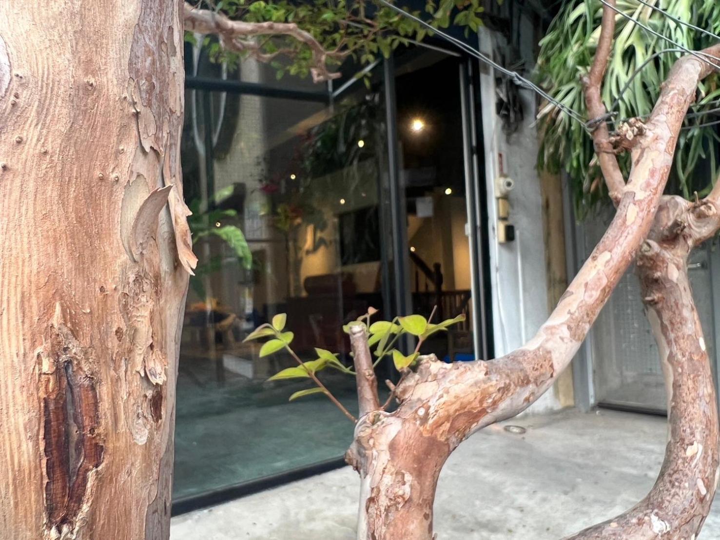 Yan Bin Hotel تاينان المظهر الخارجي الصورة